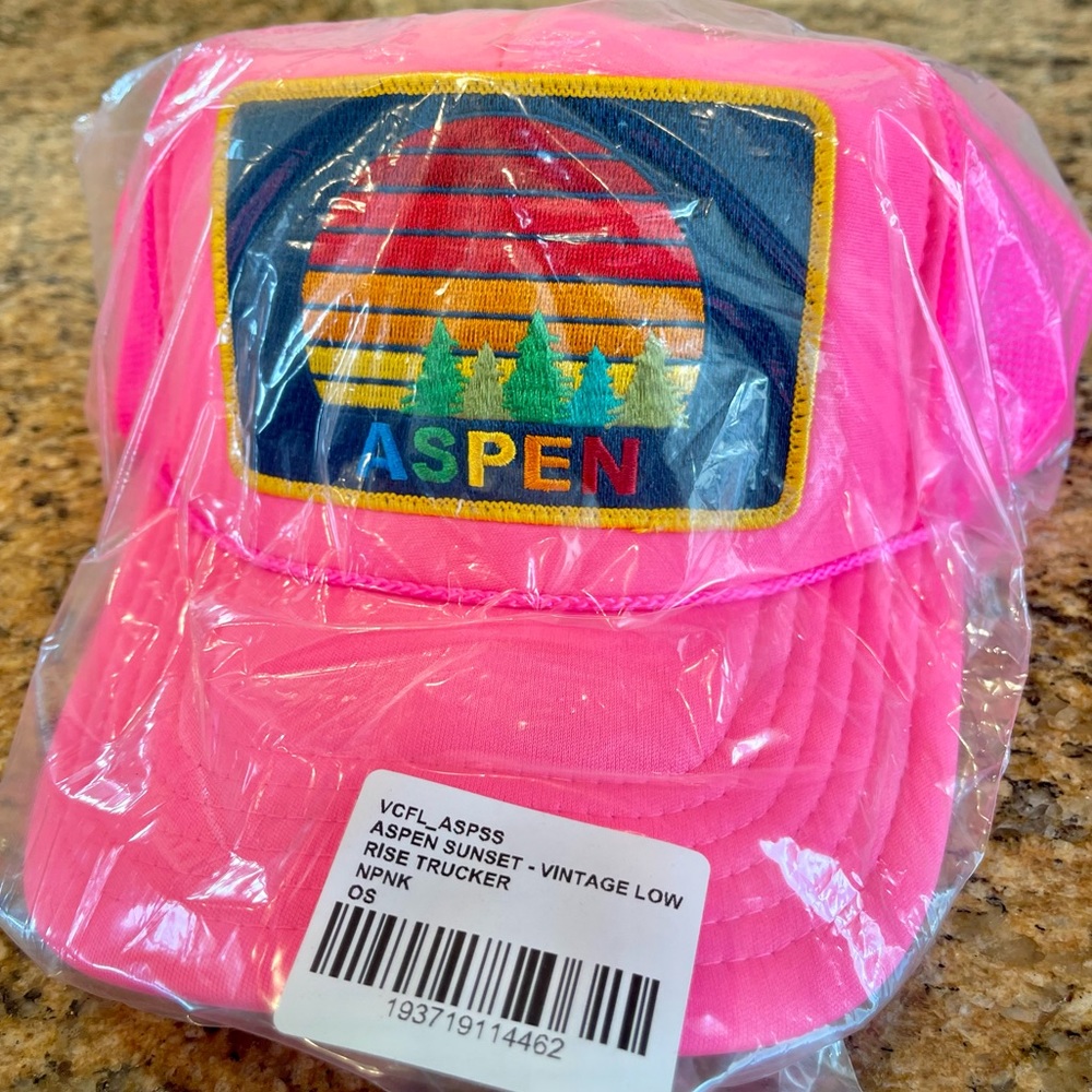 NWT Aviator Nation Pink Trucker Hat Aspen Sunset Rainbow embroidered patch - Picture 11 of 14